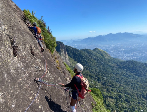 Relato de escalada na via P3 no Pico da Tijuca